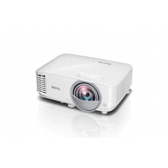Projector MW826ST
