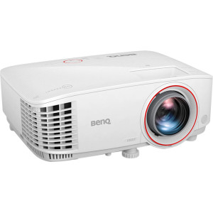 Projector TH671ST