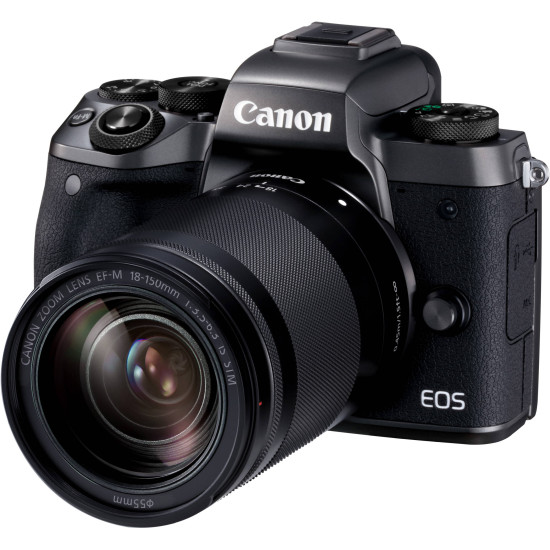Digital EOS M5 with EF-M18-150 IS STM